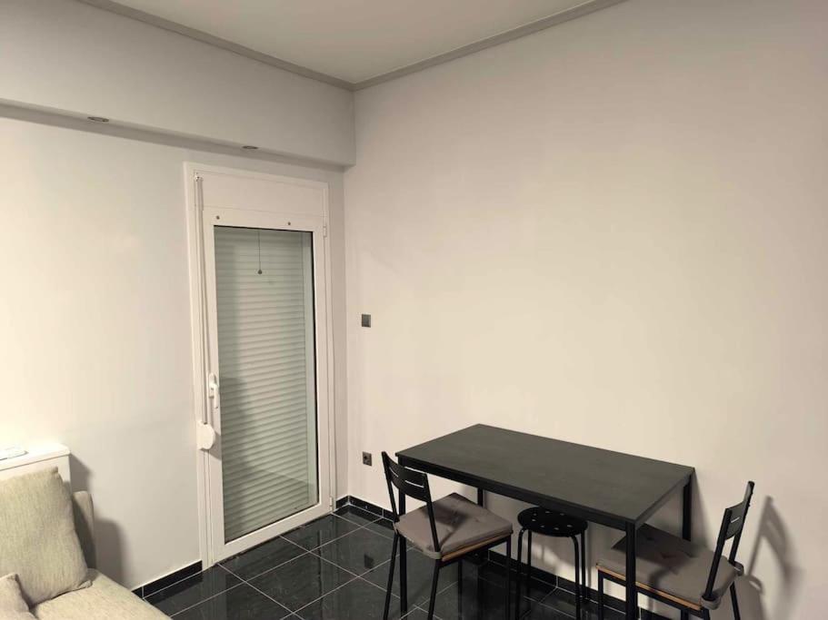 Cozystation Apartment Athens Ngoại thất bức ảnh